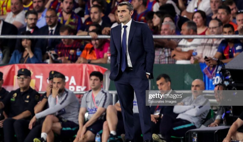 coach Ernesto Valverde of FC Barcelona